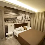 Dream Πανσιόν 4*