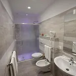 Πανσιόν Dream Tropea